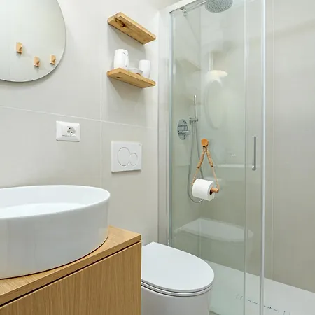 Lägenhet Casa Dina - By And Service *